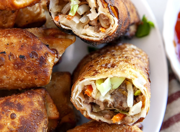 Amazing Crispy Homemade Egg Rolls