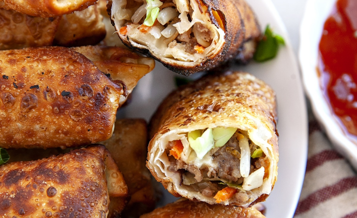 Amazing Crispy Homemade Egg Rolls