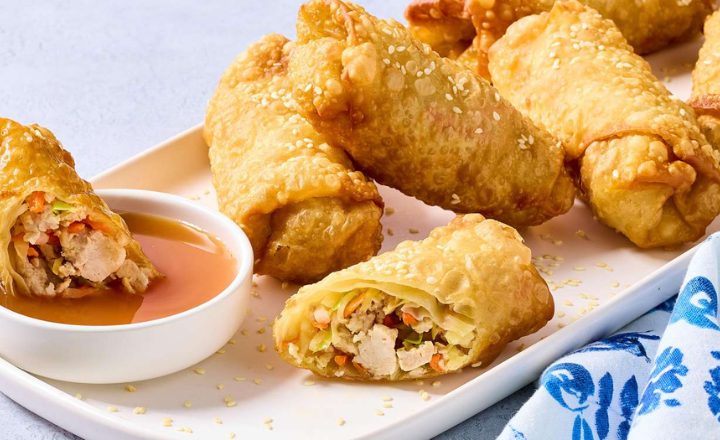 Amazing Crispy Homemade Egg Rolls